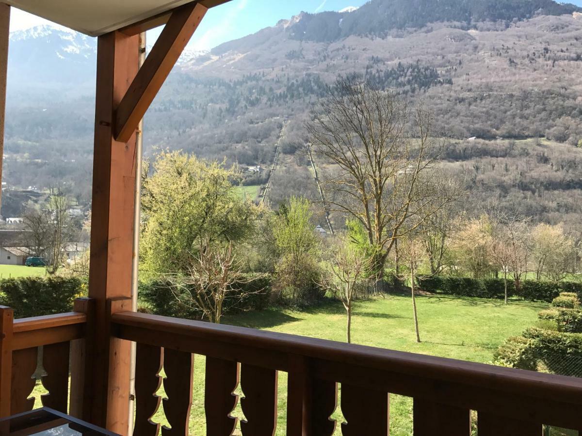 Appartement Tt Confort Au Coeur Des Montagnes Avec Vue Sur Les Montagnes Wifi Luz-Saint-Sauveur Exteriör bild
