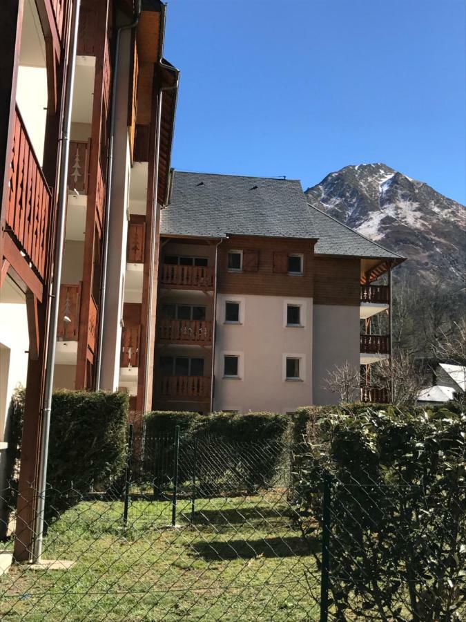 Appartement Tt Confort Au Coeur Des Montagnes Avec Vue Sur Les Montagnes Wifi Luz-Saint-Sauveur Exteriör bild