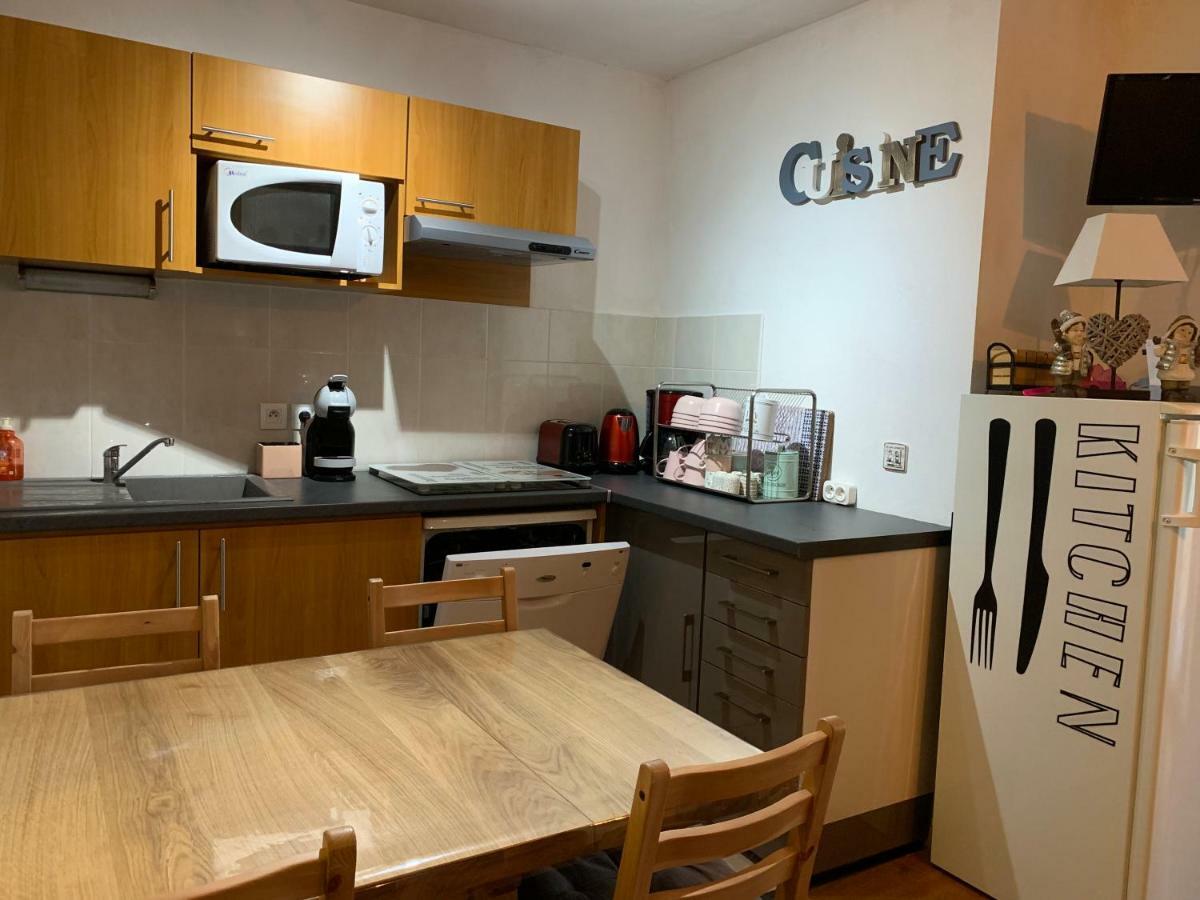 Appartement Tt Confort Au Coeur Des Montagnes Avec Vue Sur Les Montagnes Wifi Luz-Saint-Sauveur Exteriör bild